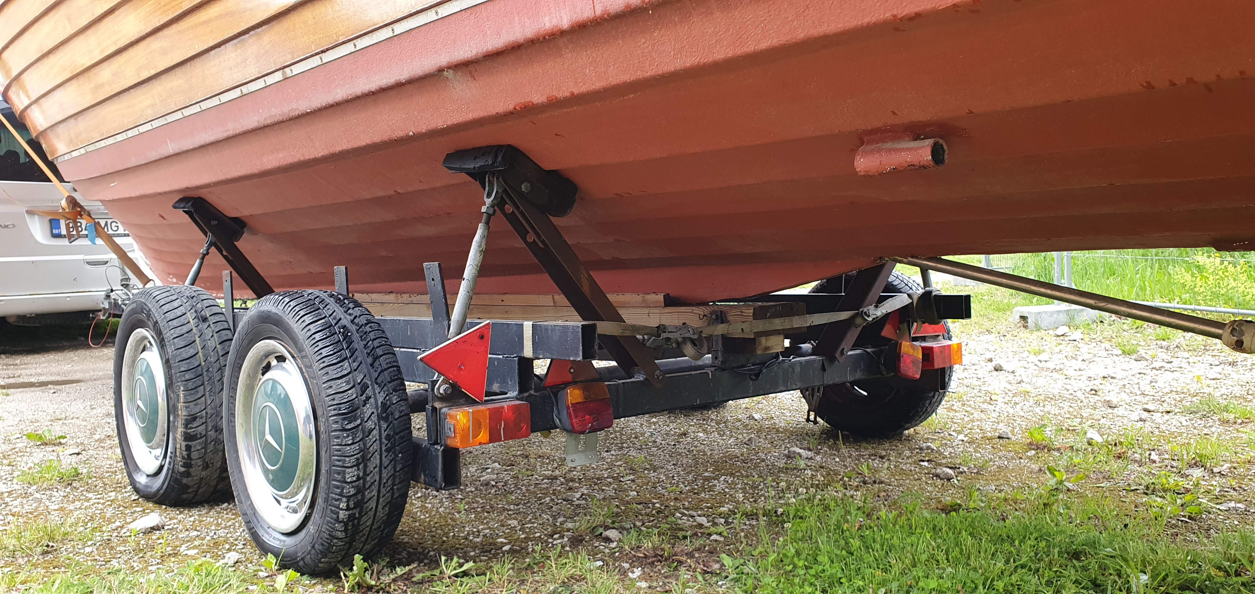 Paat, mootorpaat, puupaa, kaater, veesõiduk – foto 18, Rideen