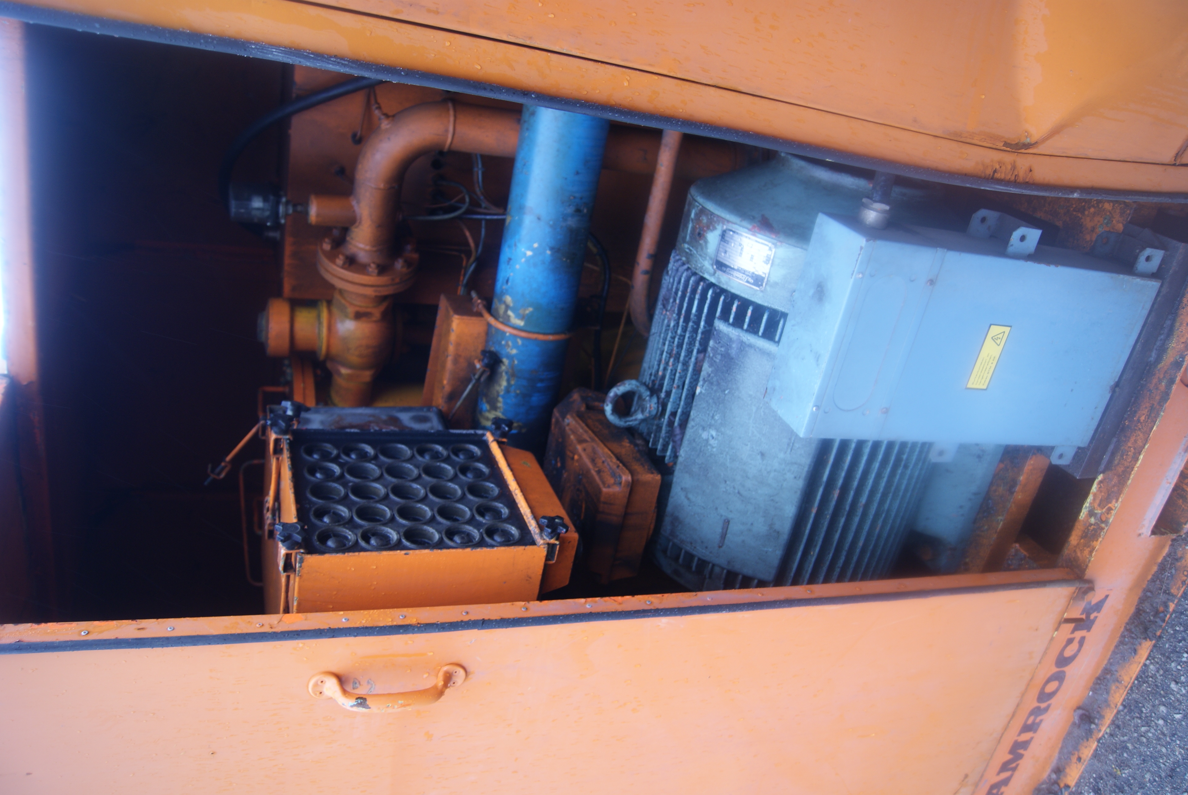 Screw compressor tamrock 750ew – foto 8, Rideen