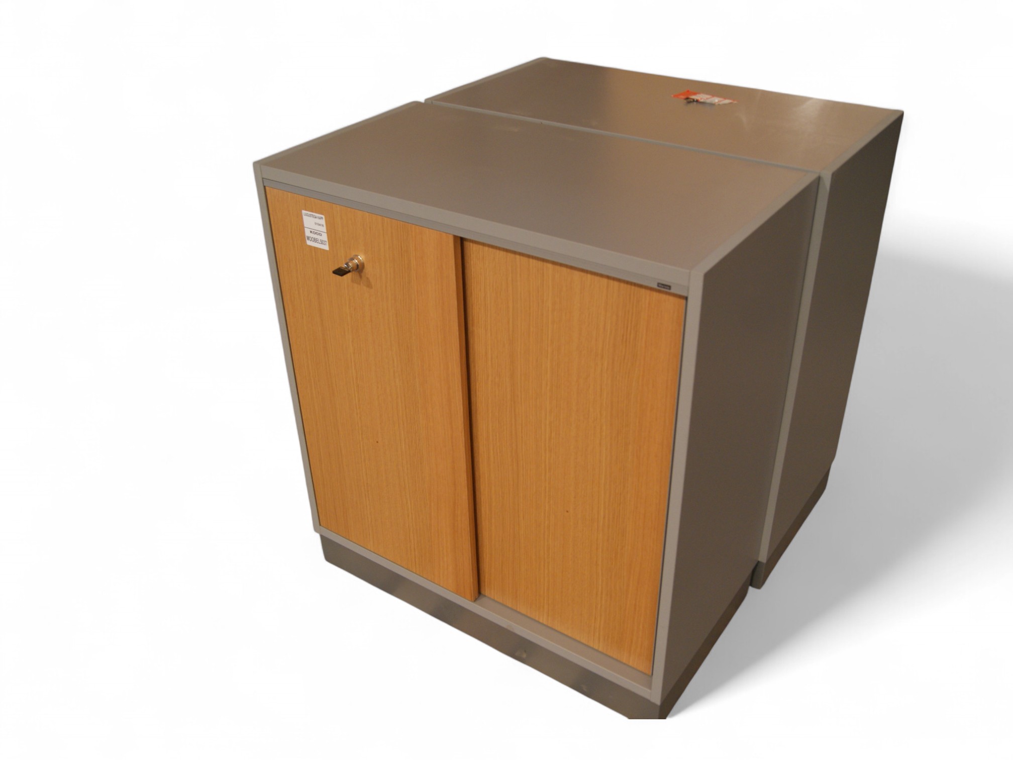 MOOBEL5037 (1)