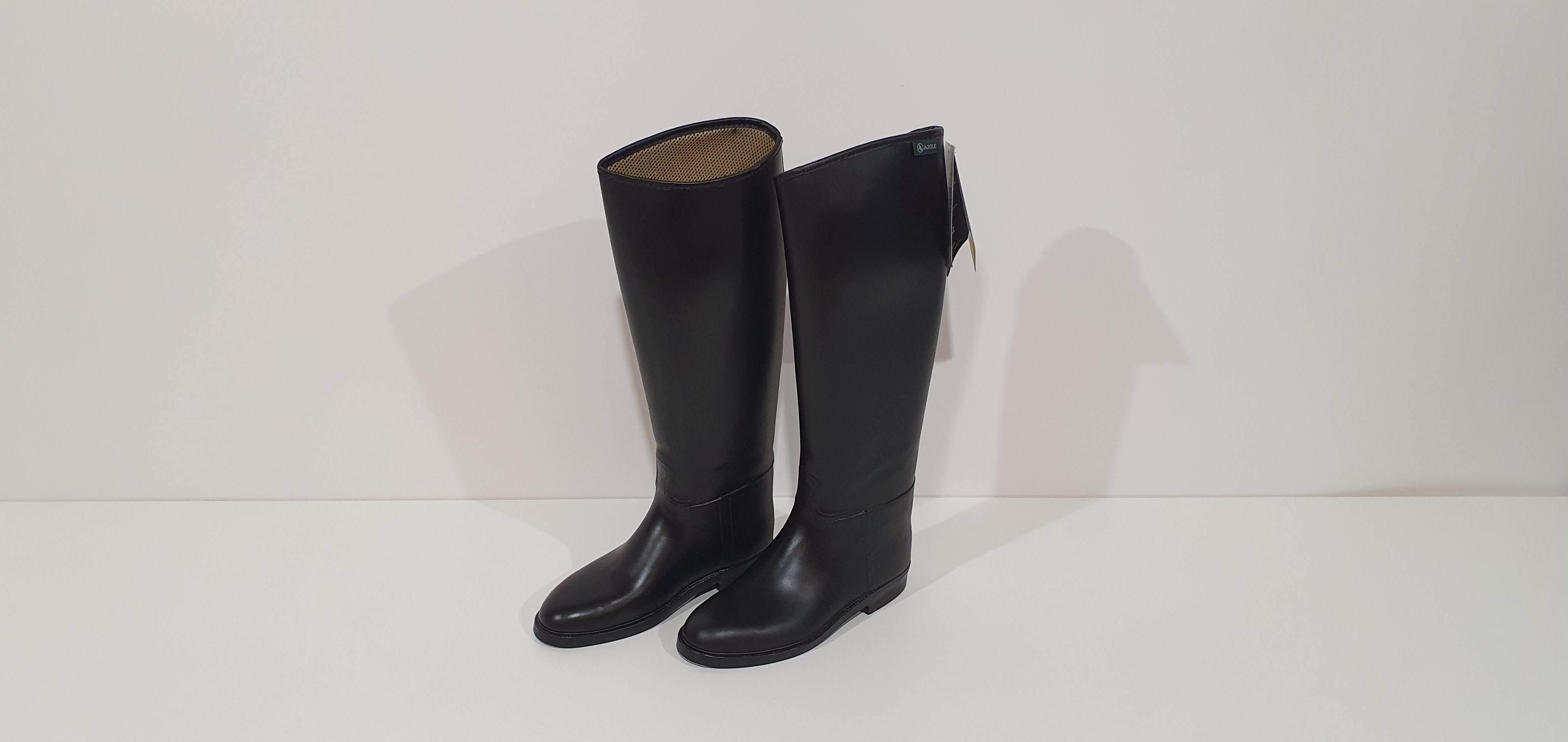 Ratsasaapad Aigle in total 49 paari – photo 2, Rideen
