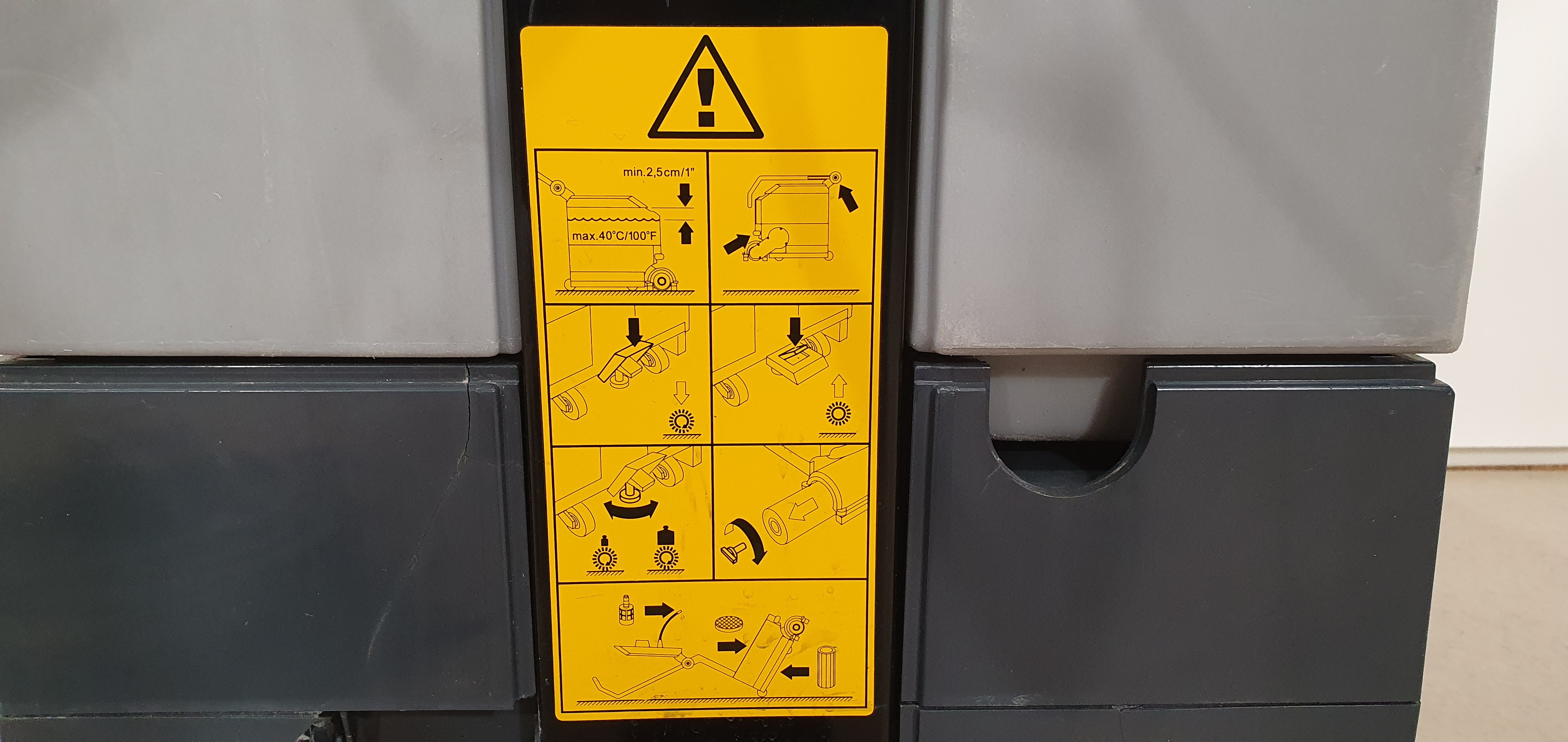 Põrandahooldusmasin, puhastusmasin, põrandapesumasin – foto 8, Rideen