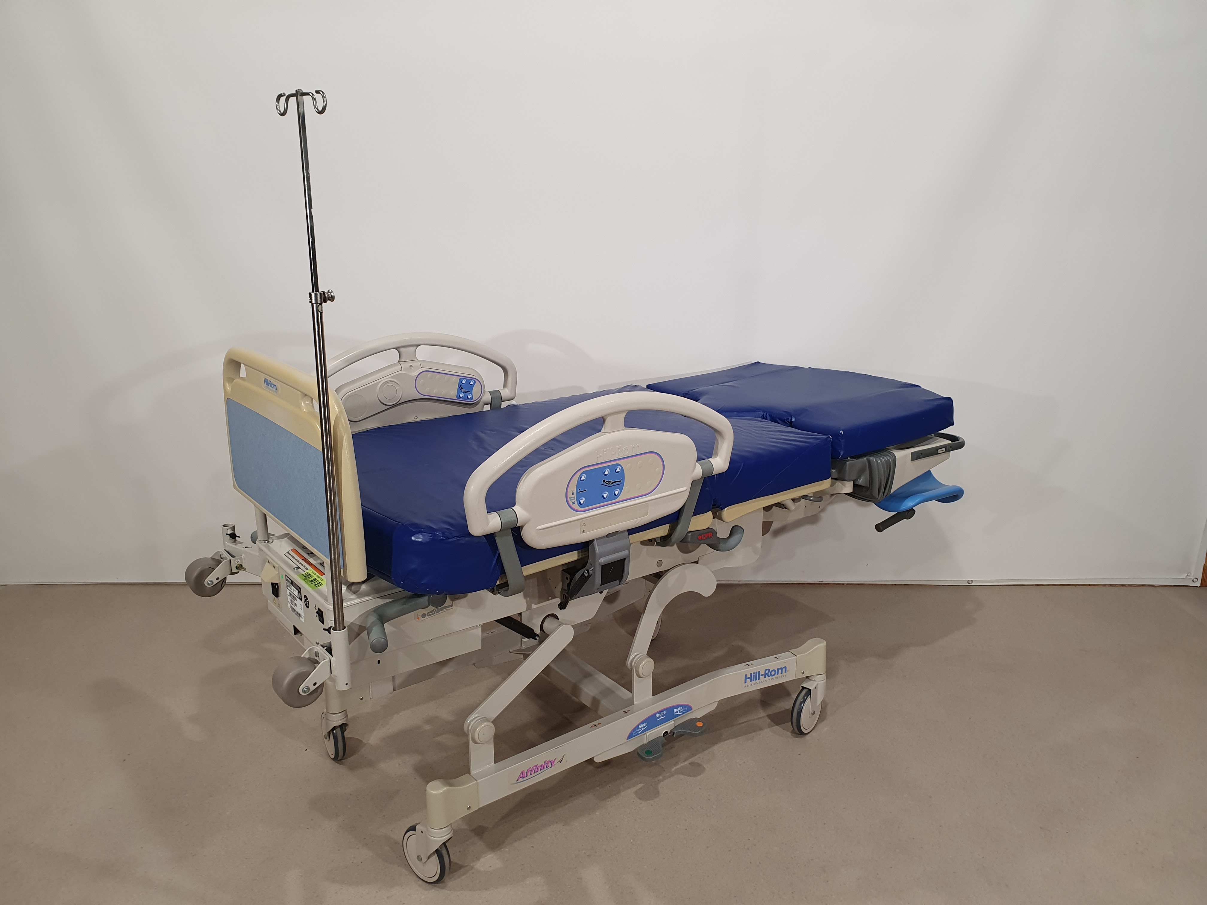 Birthing bed, gynaecological bed, Hill-Rom P3700 – photo 20, Rideen