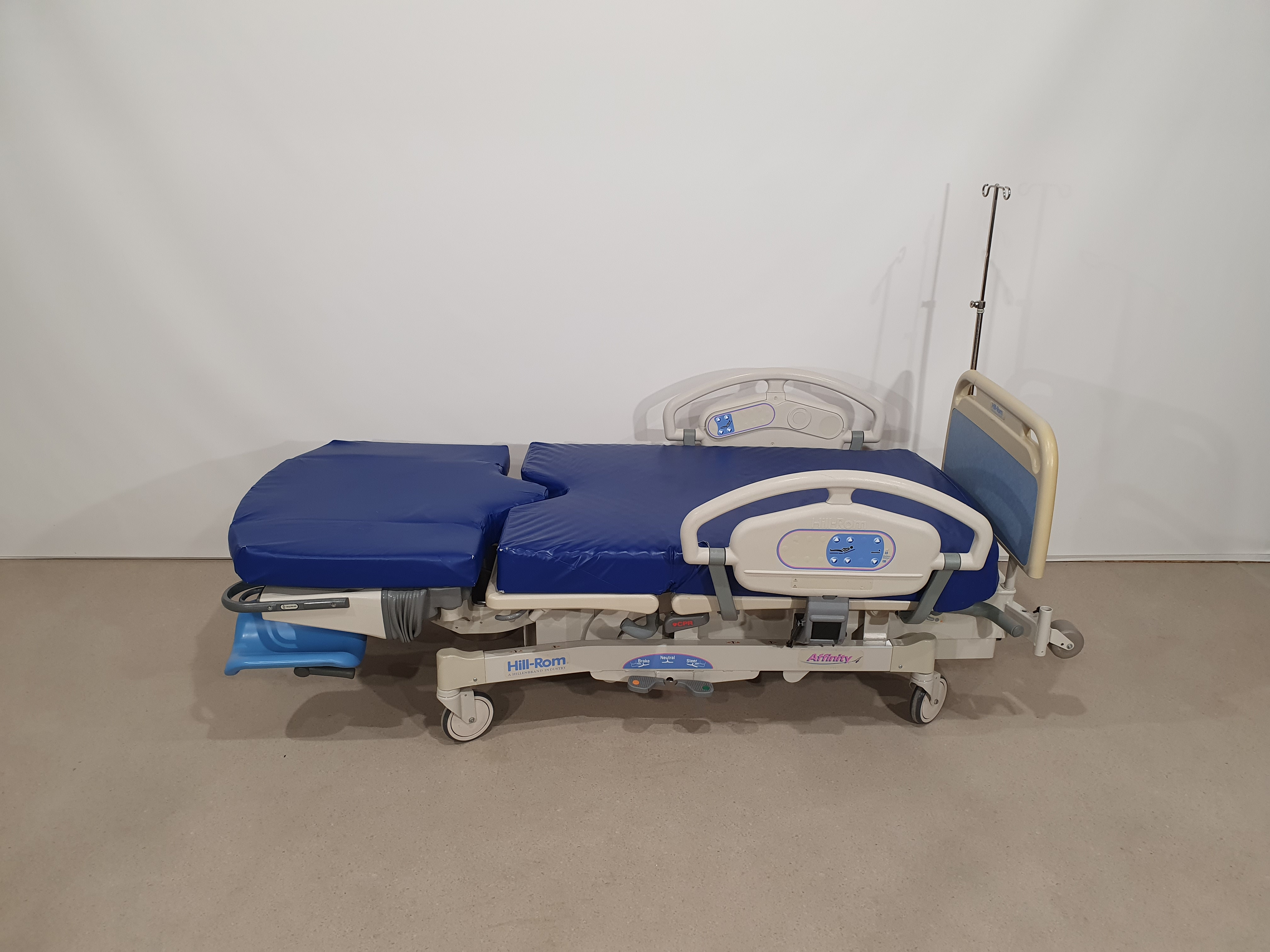 Birthing bed, gynaecological bed, Hill-Rom P3700 – photo 6, Rideen
