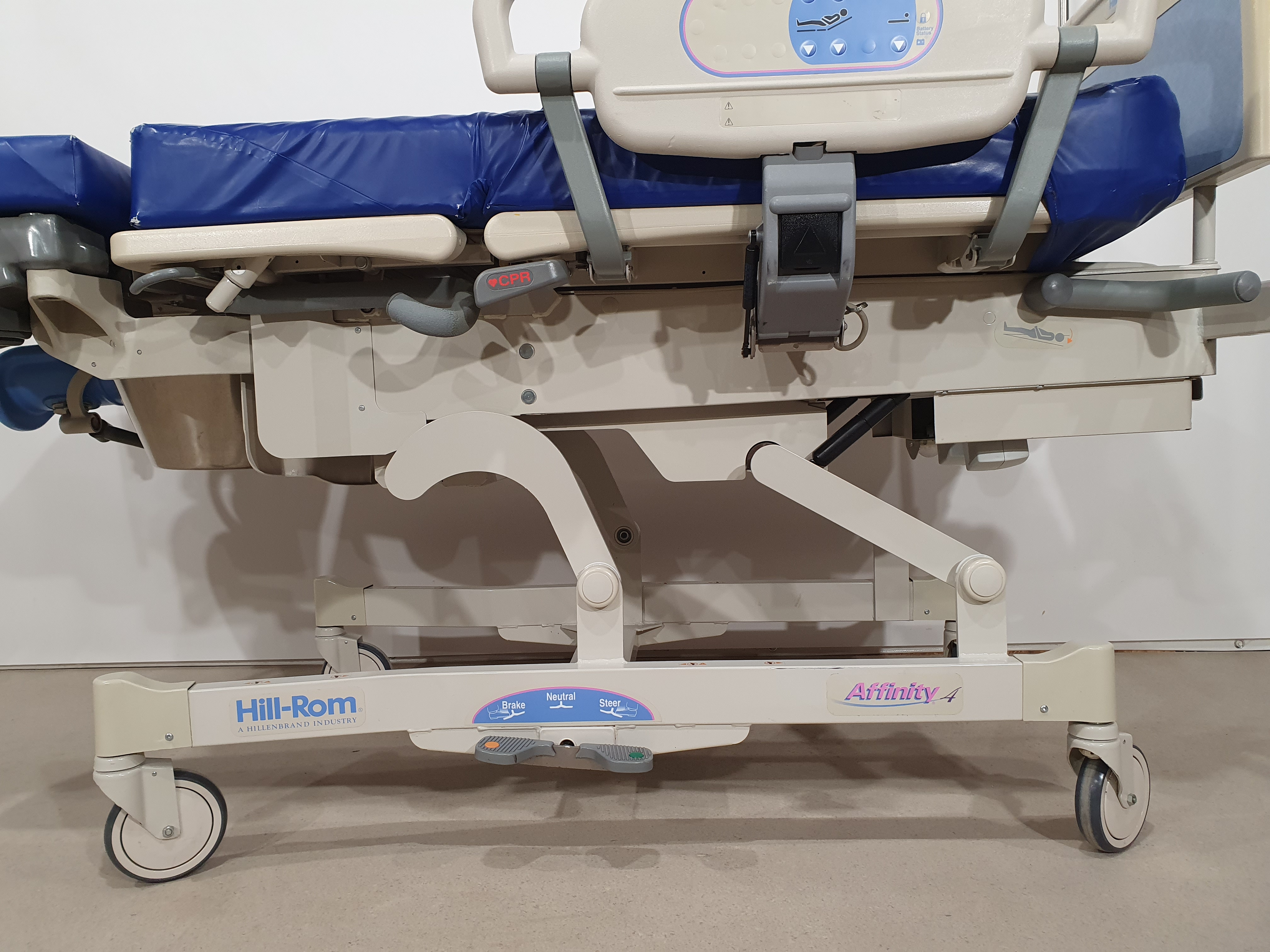 Birthing bed, gynaecological bed, Hill-Rom P3700 – photo 14, Rideen