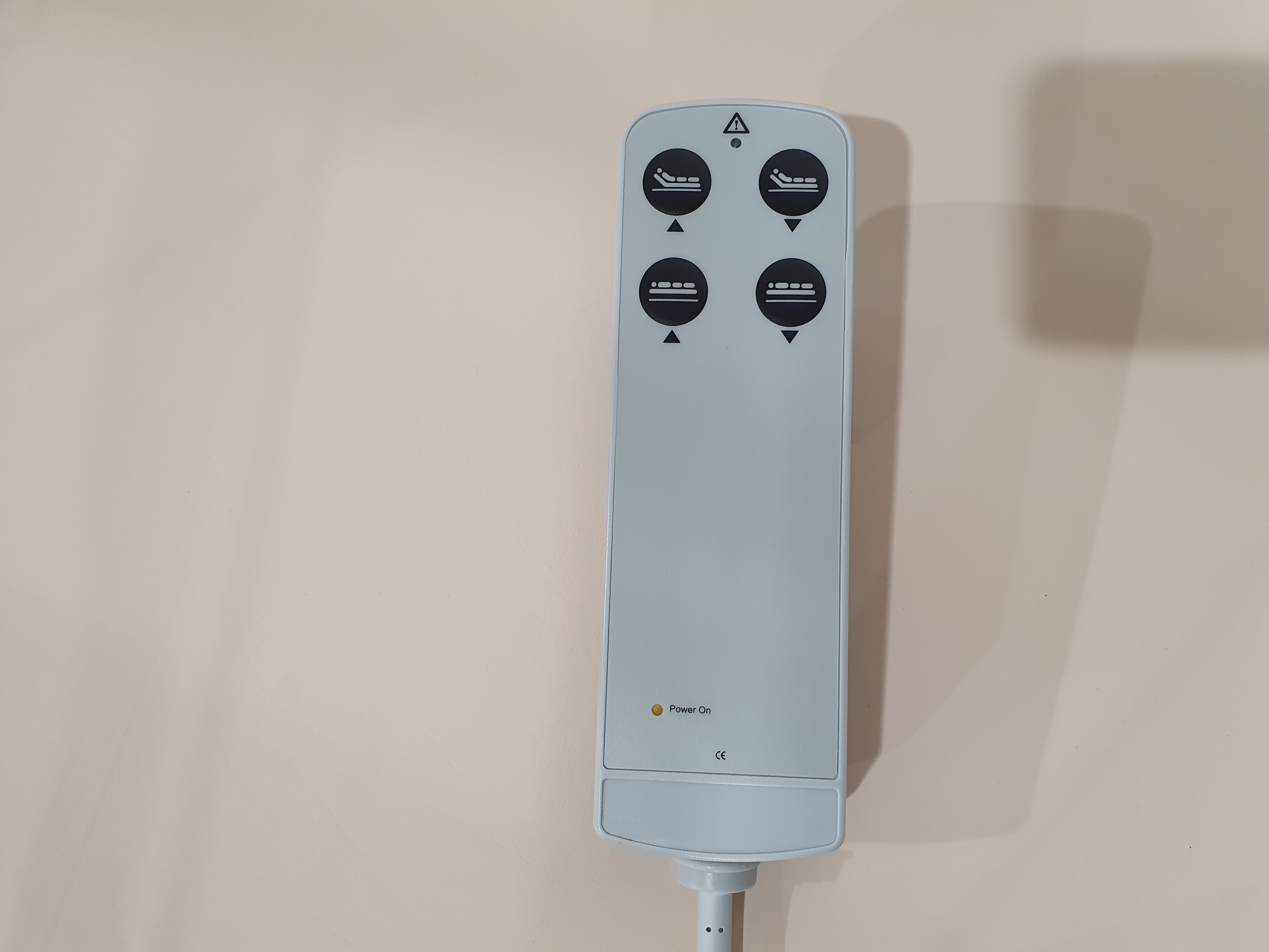 Elektriline hooldusvoodi, haiglavoodi, taastusravi voodi – foto 20, Rideen