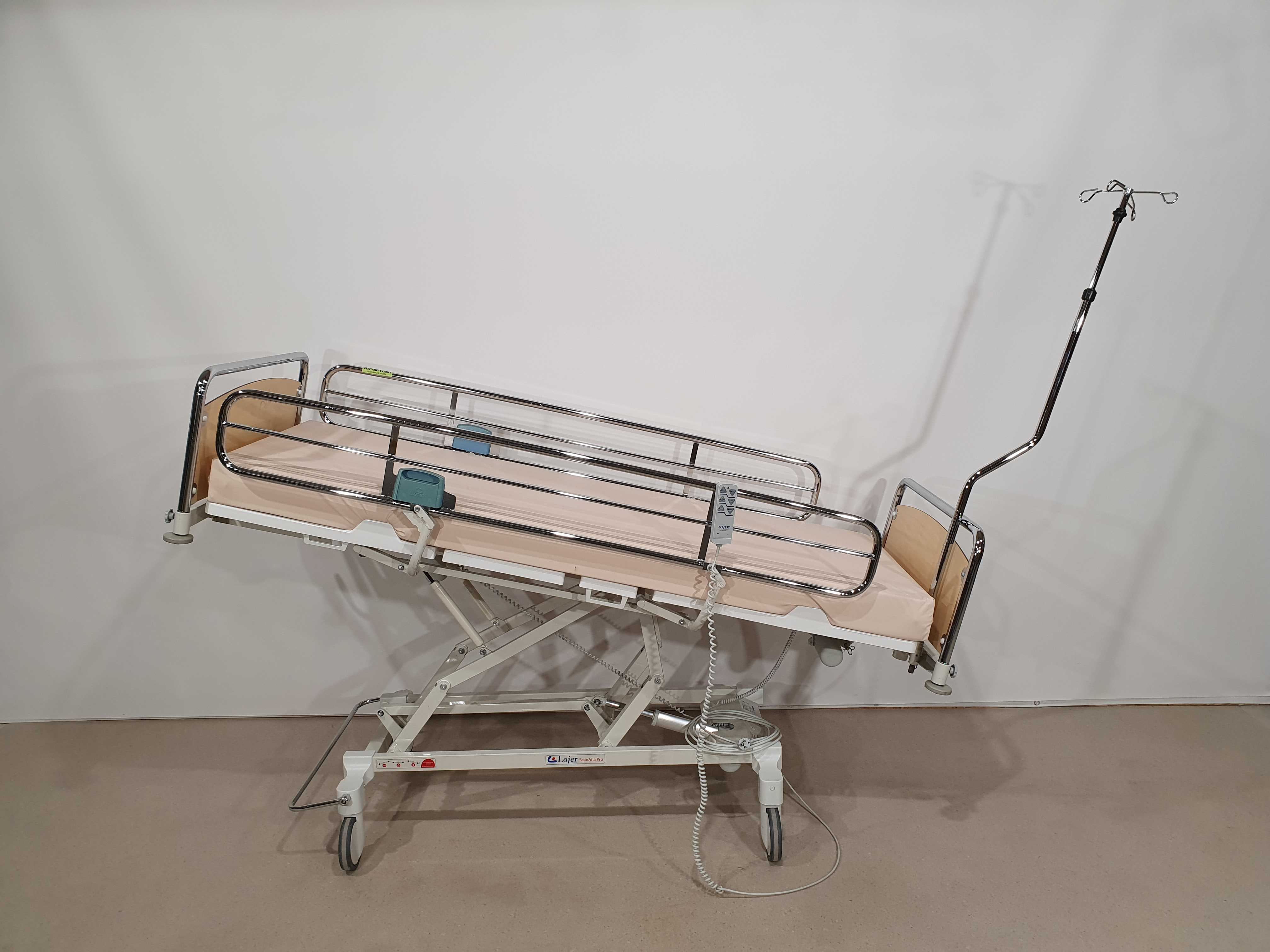 Electric care bed, hospital bed, rehabilitation bed – photo 10, Rideen