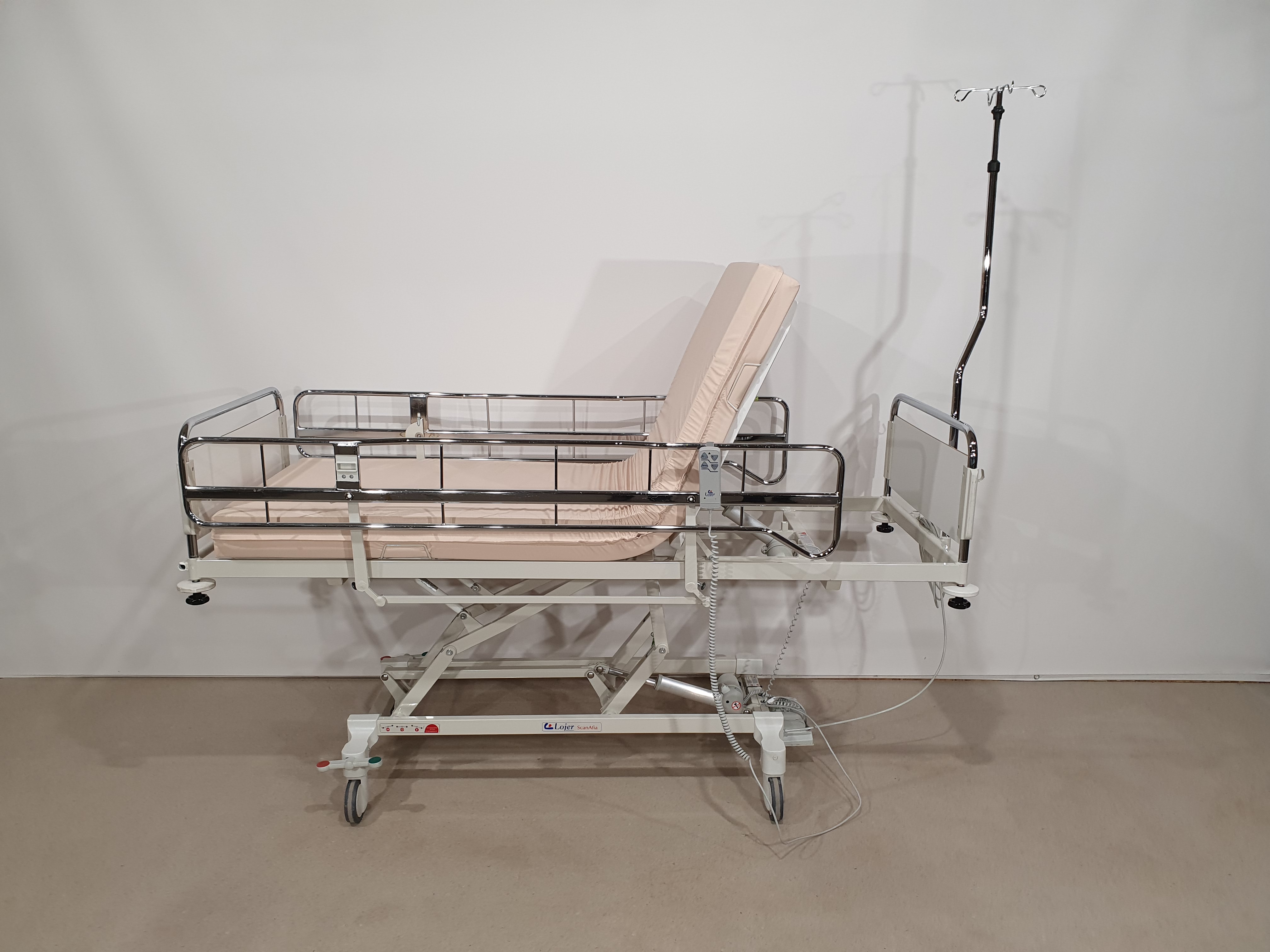 Electric care bed, hospital bed, rehabilitation bed – Foto 16, Rideen