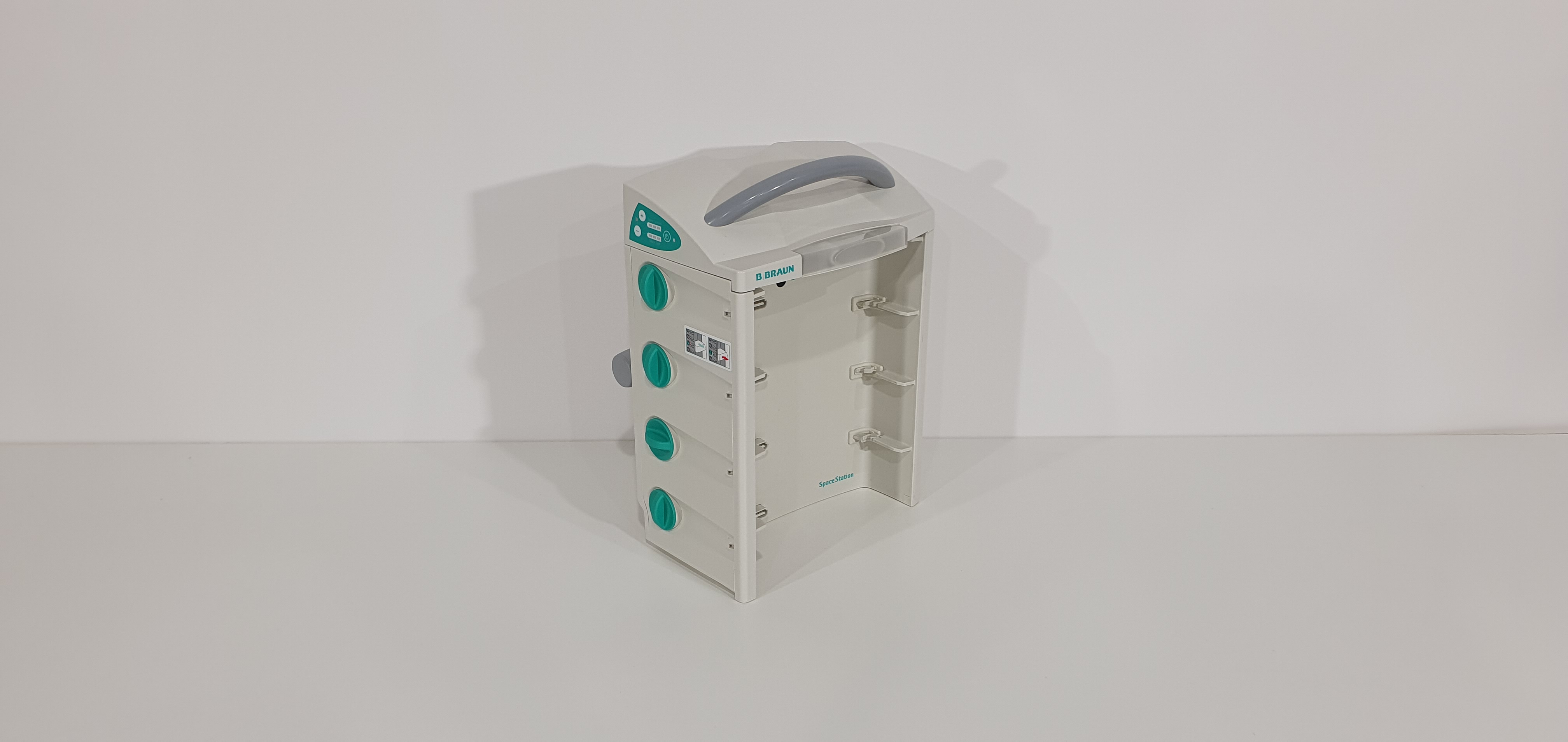 Docking station B Braun Space Station – foto 4, Rideen