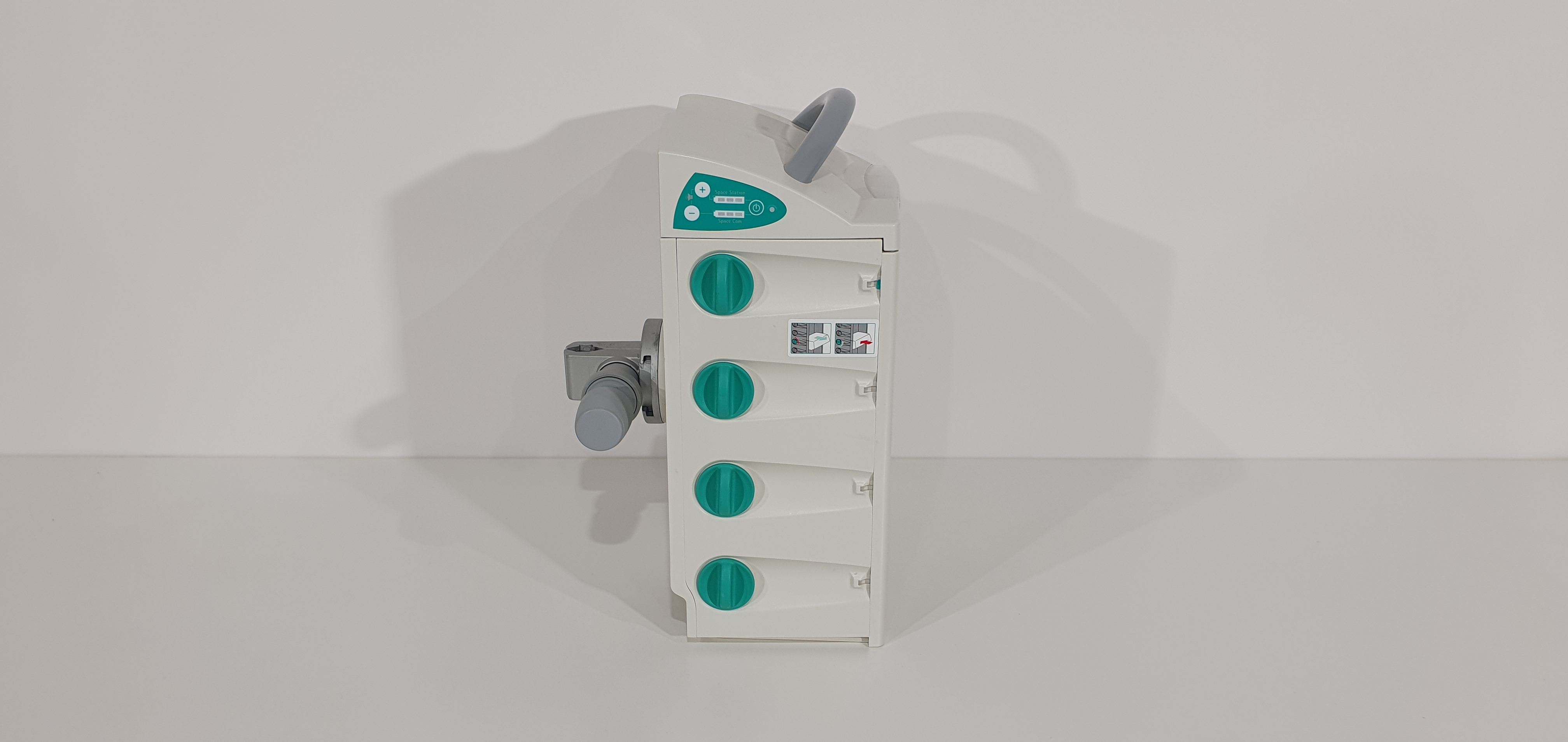 Docking station B Braun Space Station – foto 8, Rideen