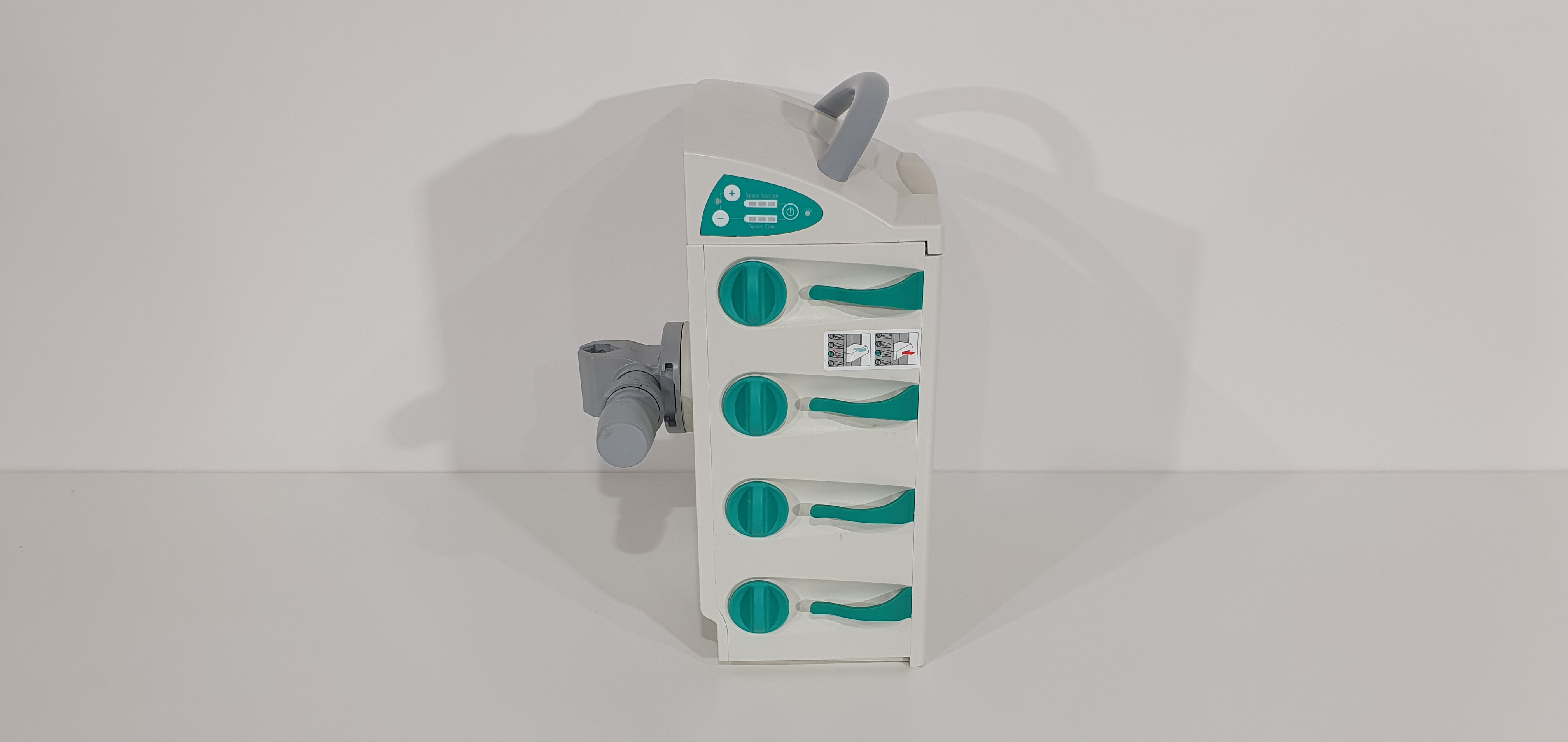 Docking station B Braun Space Station – foto 8, Rideen
