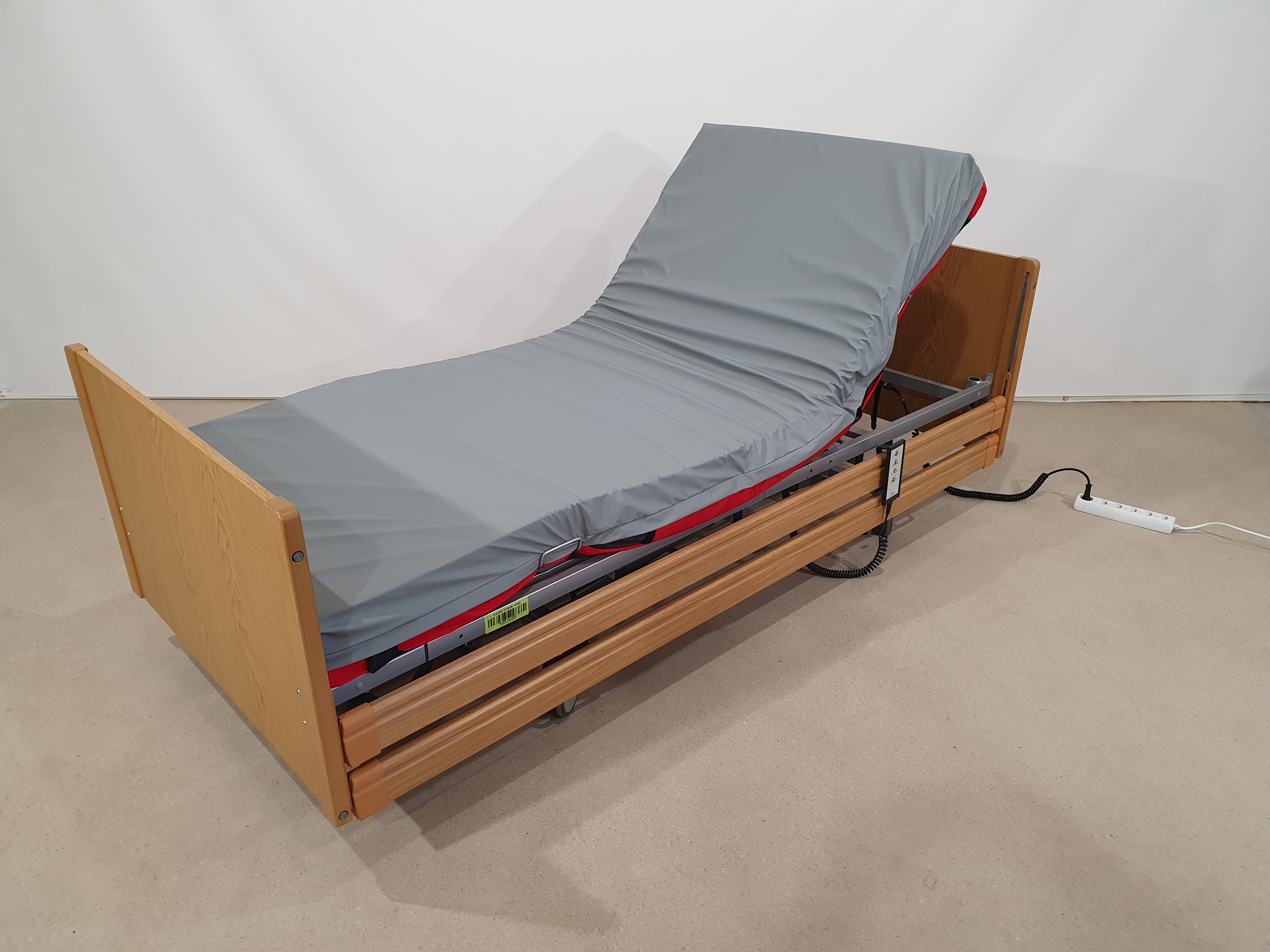 Electric care bed, hospital bed, rehabilitation bed – Foto 6, Rideen
