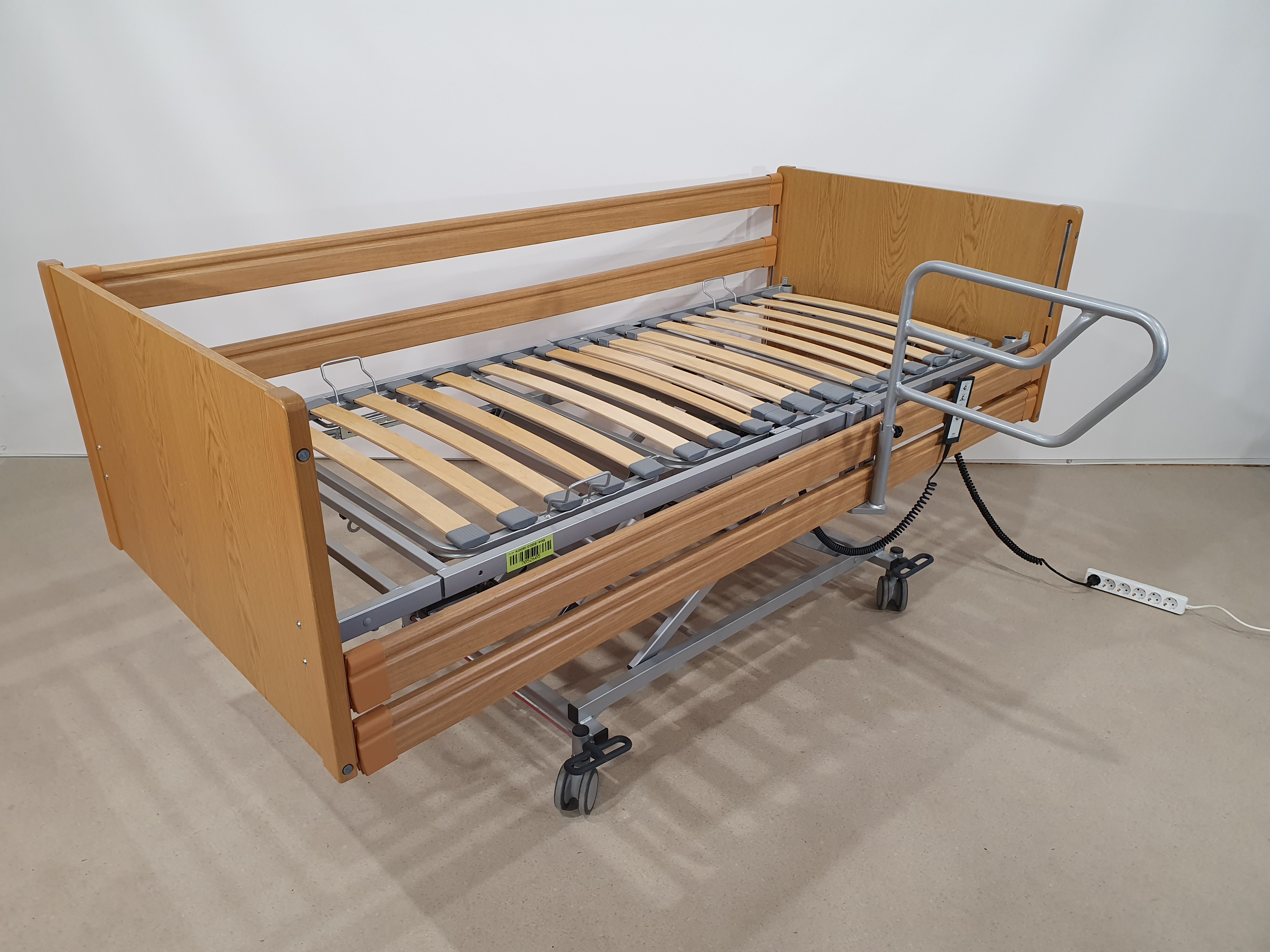 Electric care bed, hospital bed, rehabilitation bed – Foto 14, Rideen