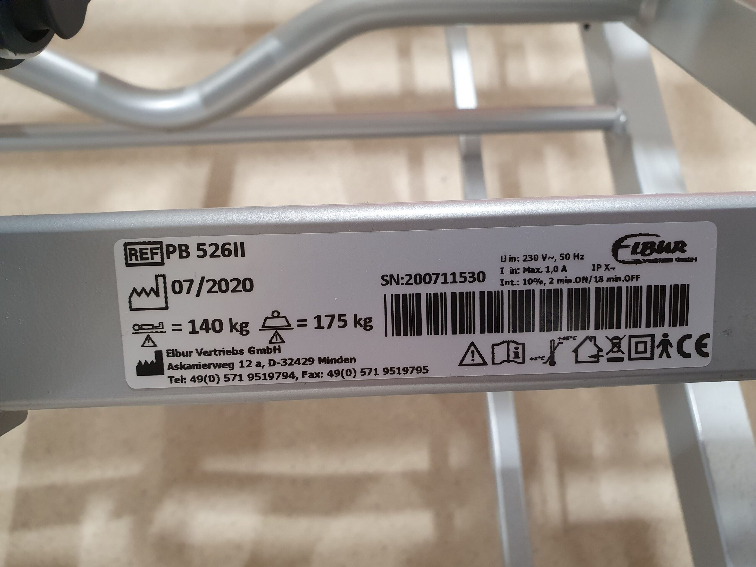 7052606 (9)
