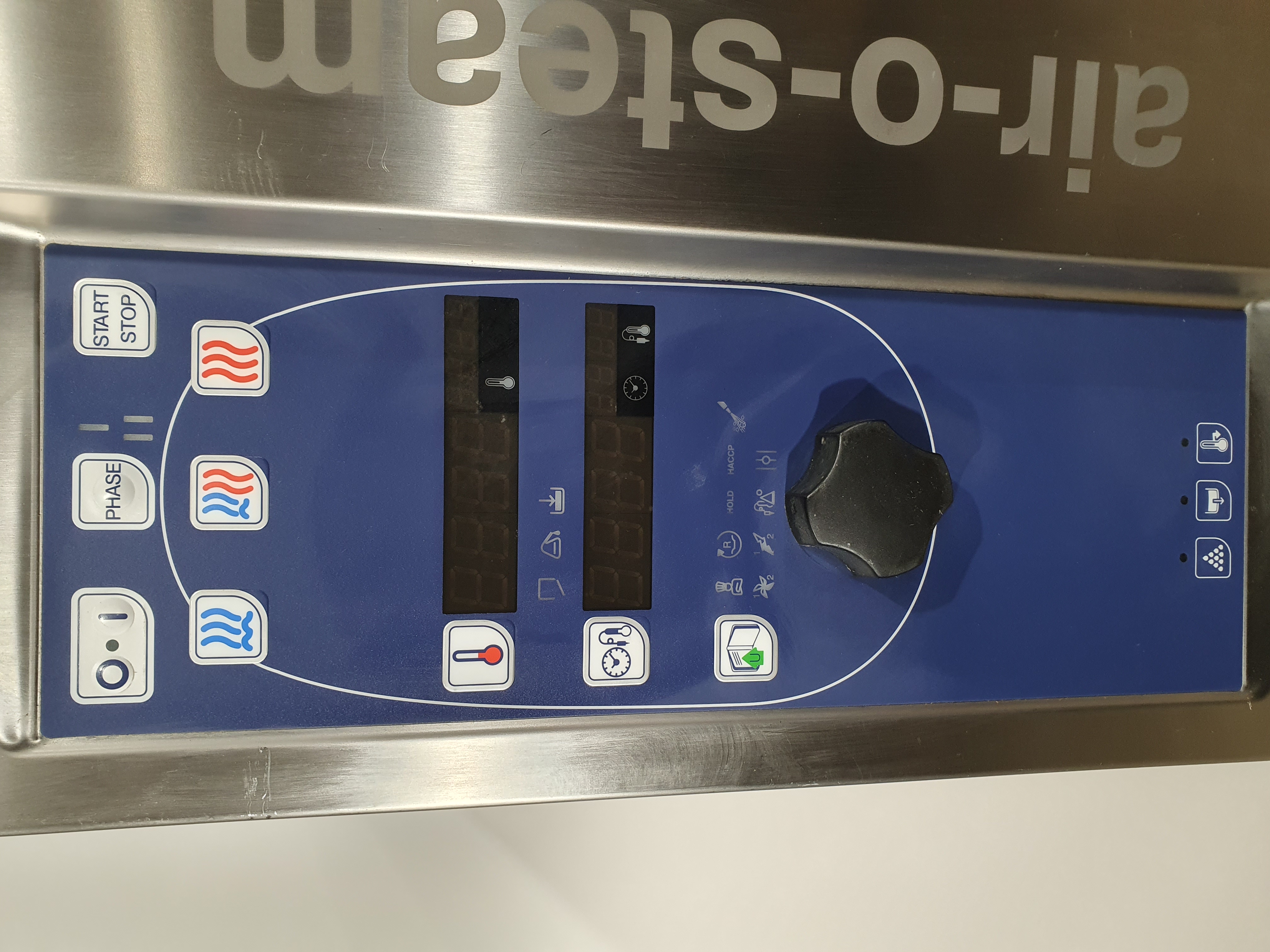 Ahi, convection steam oven, combi oven, Electrolux – photo 14, Rideen