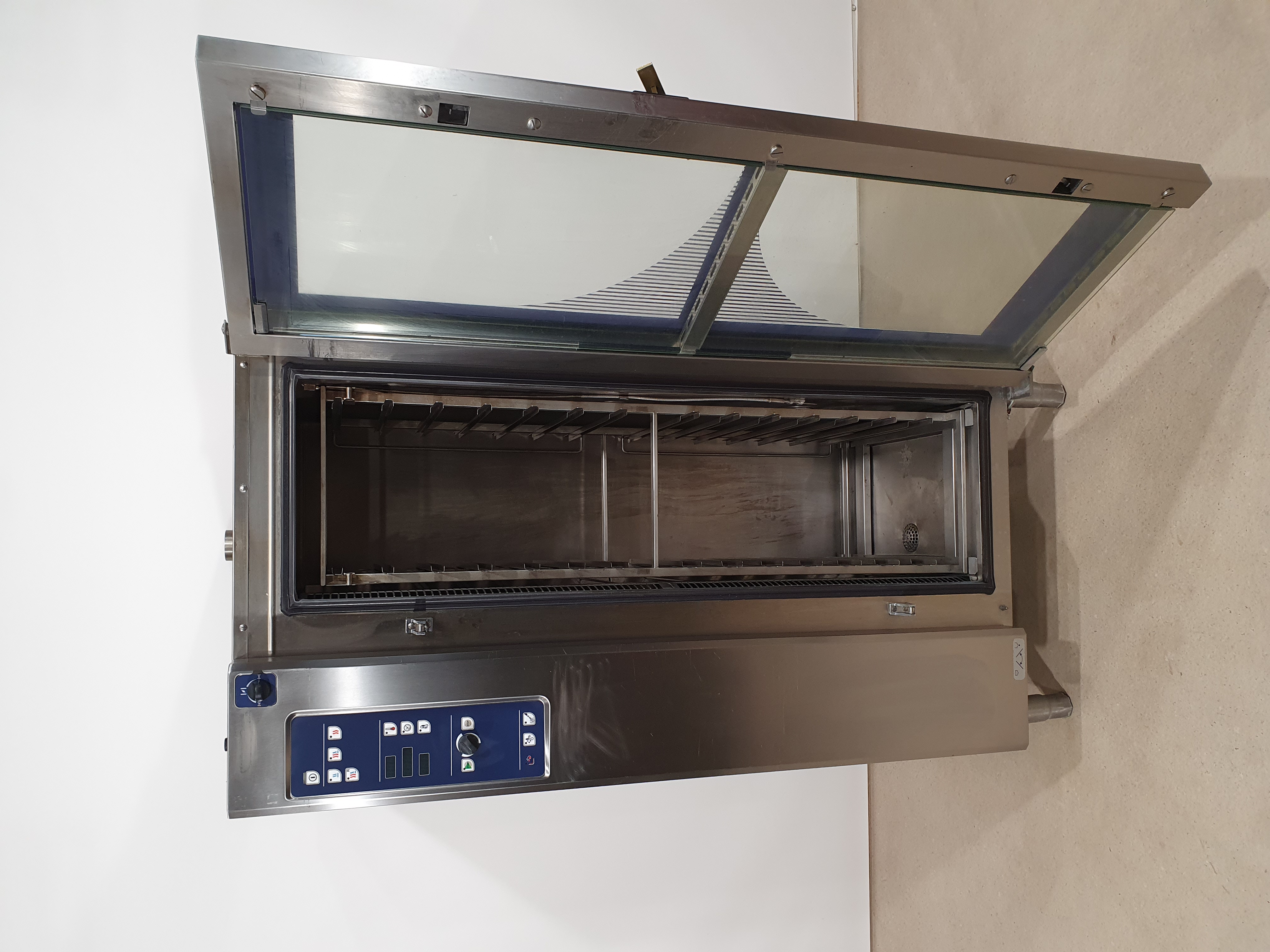 Ahi, convection steam oven, combi oven, Electrolux – photo 10, Rideen