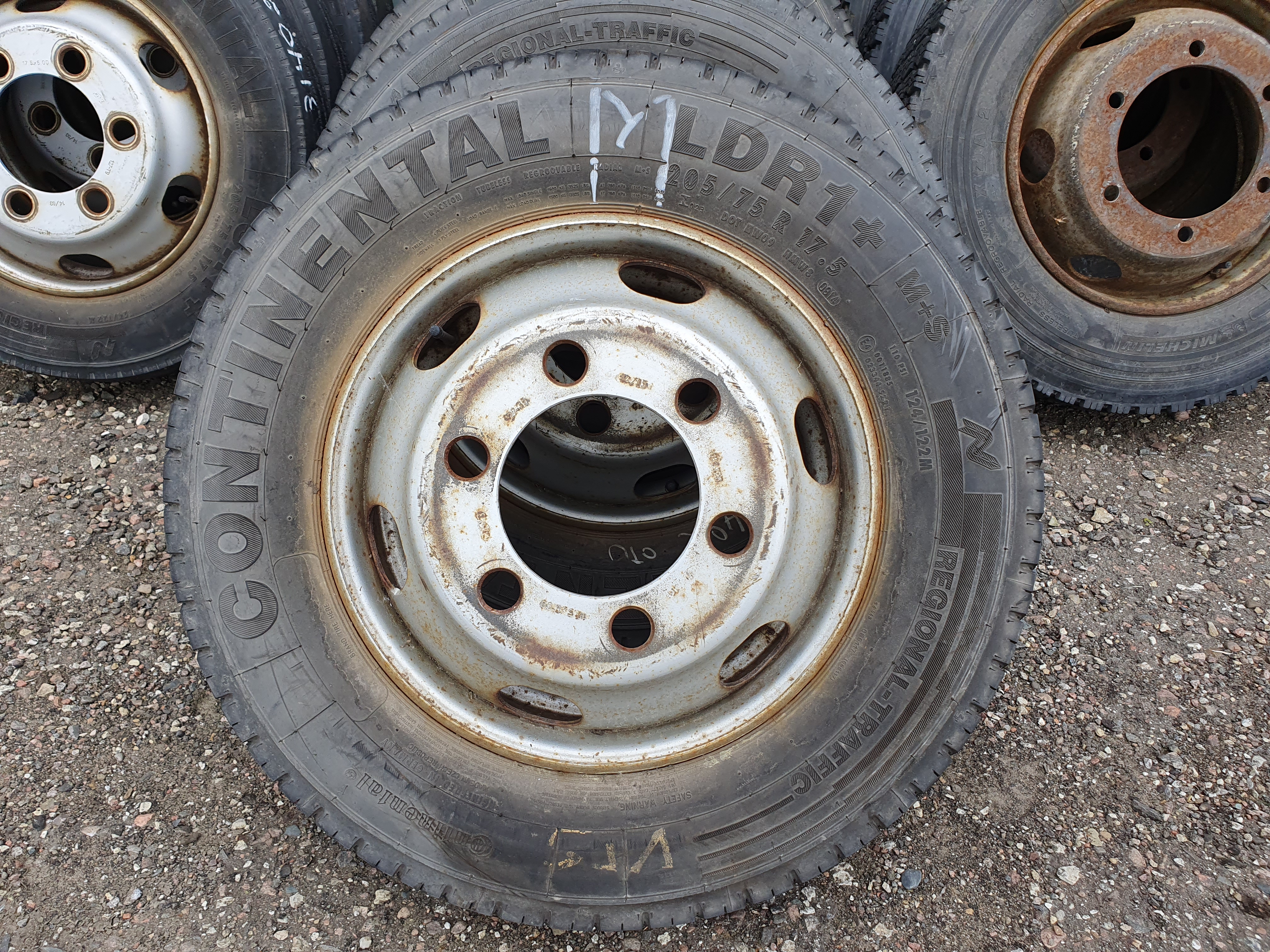 Truck tyres with rims 118tk – Foto 21, Rideen