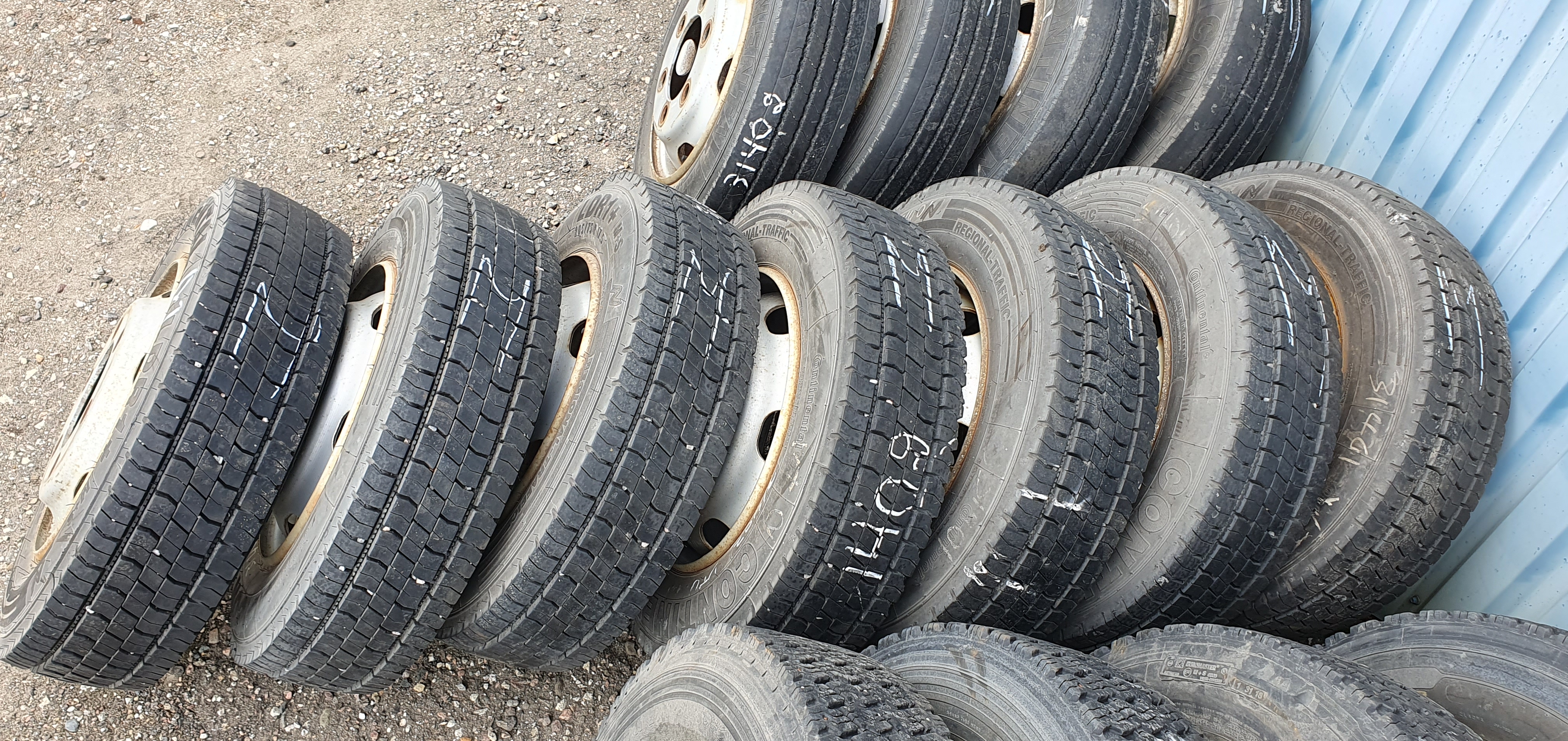 Truck tyres with rims 118tk – Foto 23, Rideen