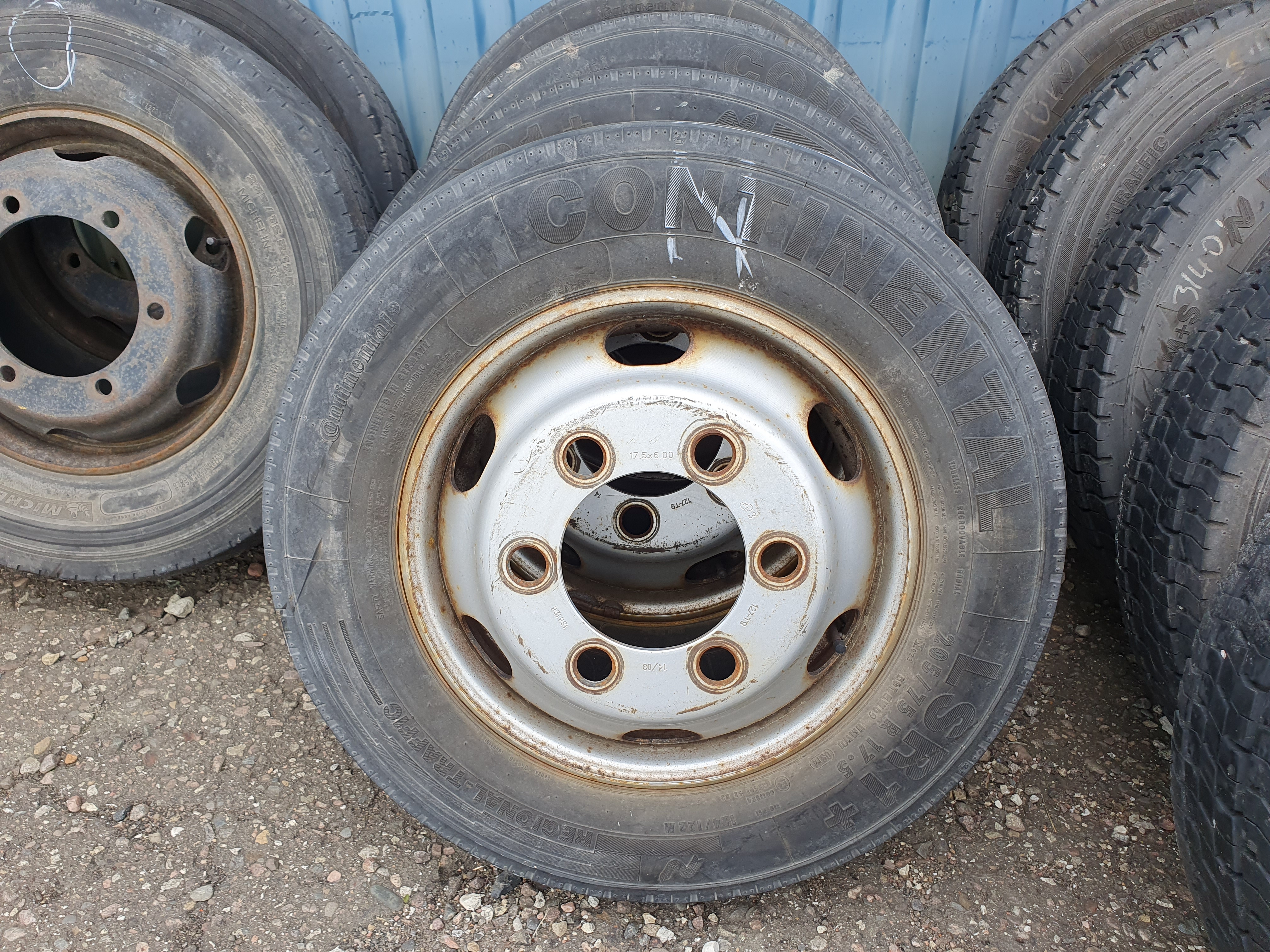 Truck tyres with rims 118tk – Foto 25, Rideen