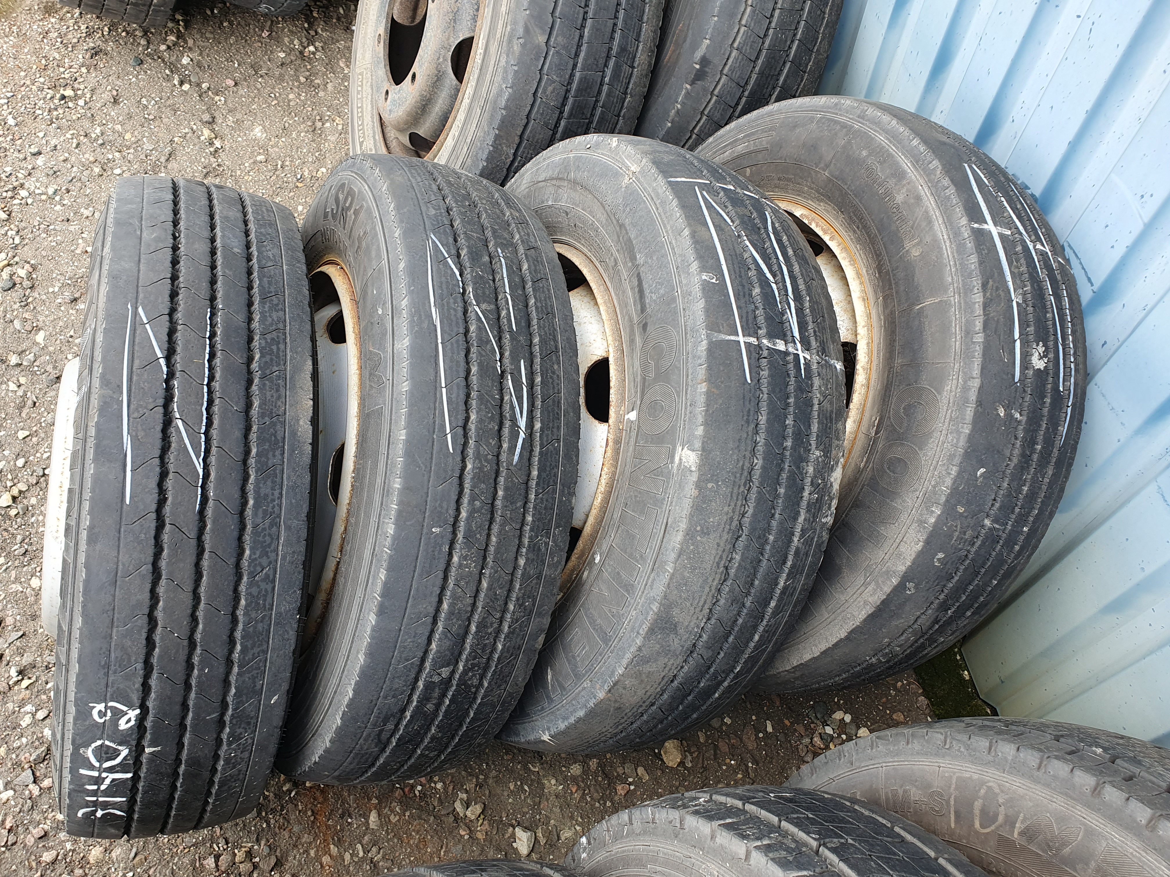 Truck tyres with rims 118tk – Foto 27, Rideen